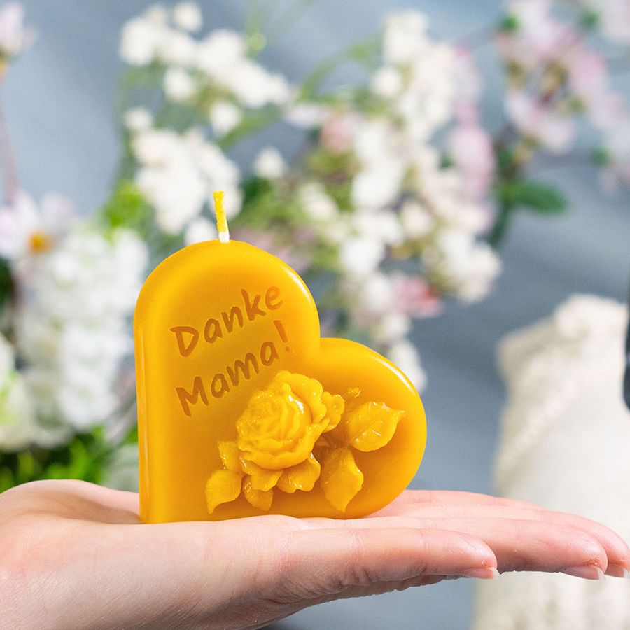 Muttertagskerze Herzform, Gravur, Danke Mama, Rose 75x75x35mm – Bild 4
