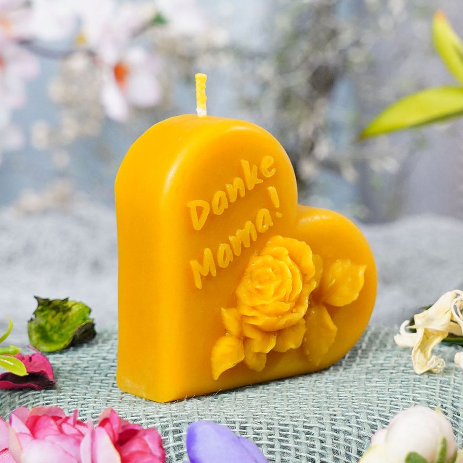 Muttertagskerze Herzform, Relief, Danke Mama, Rose 75x75x35mm – Bild 2